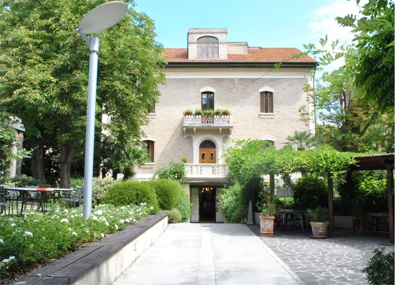 Hotel in Vendita a Perugia Altra Periferia