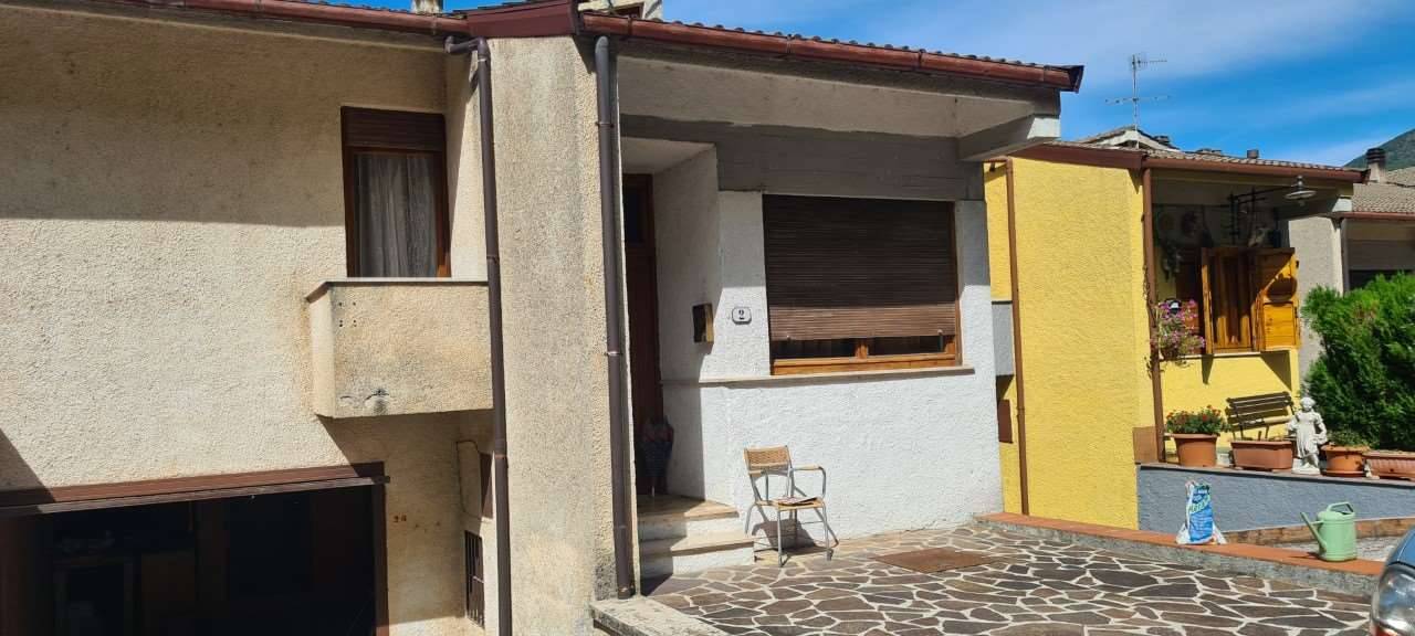 Casa indipendente in Vendita a Sant'Anatolia di Narco