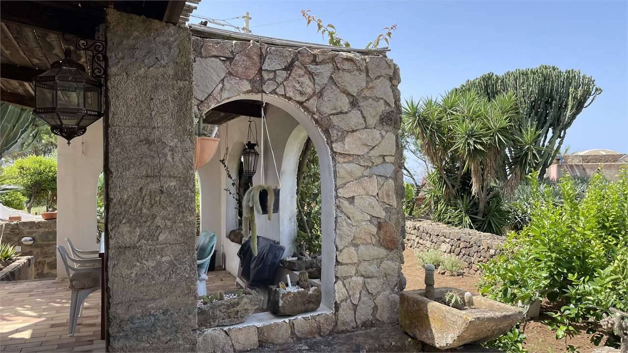 Casa indipendente in Vendita a Pantelleria Pantelleria