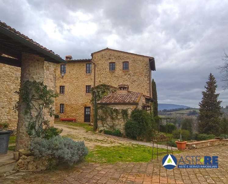 Villa in Vendita a Siena LOCALITA' MONTAUTO - MONTI