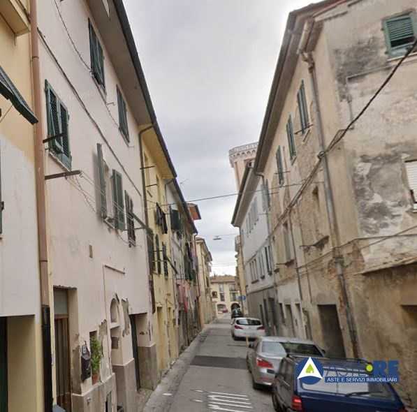 Appartamento in Vendita a Ponsacco Via Giuseppe Farini