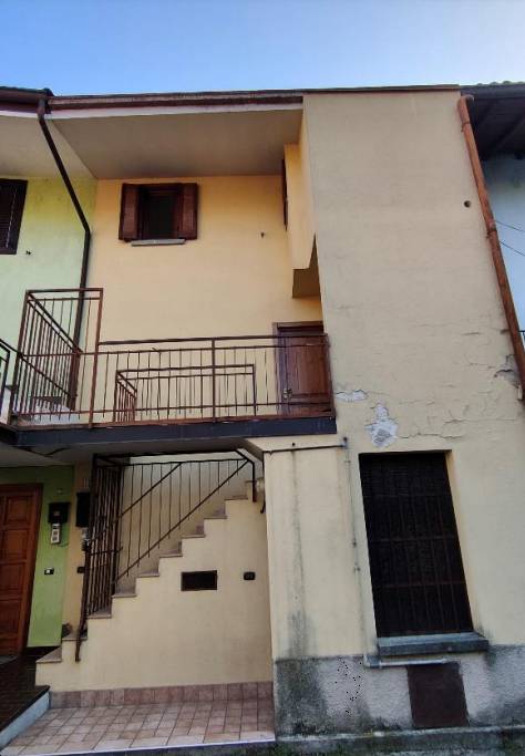 Appartamento in Vendita a Alzano Lombardo