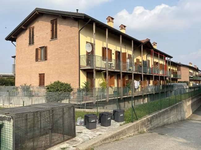 Appartamento in Vendita a Pontirolo Nuovo