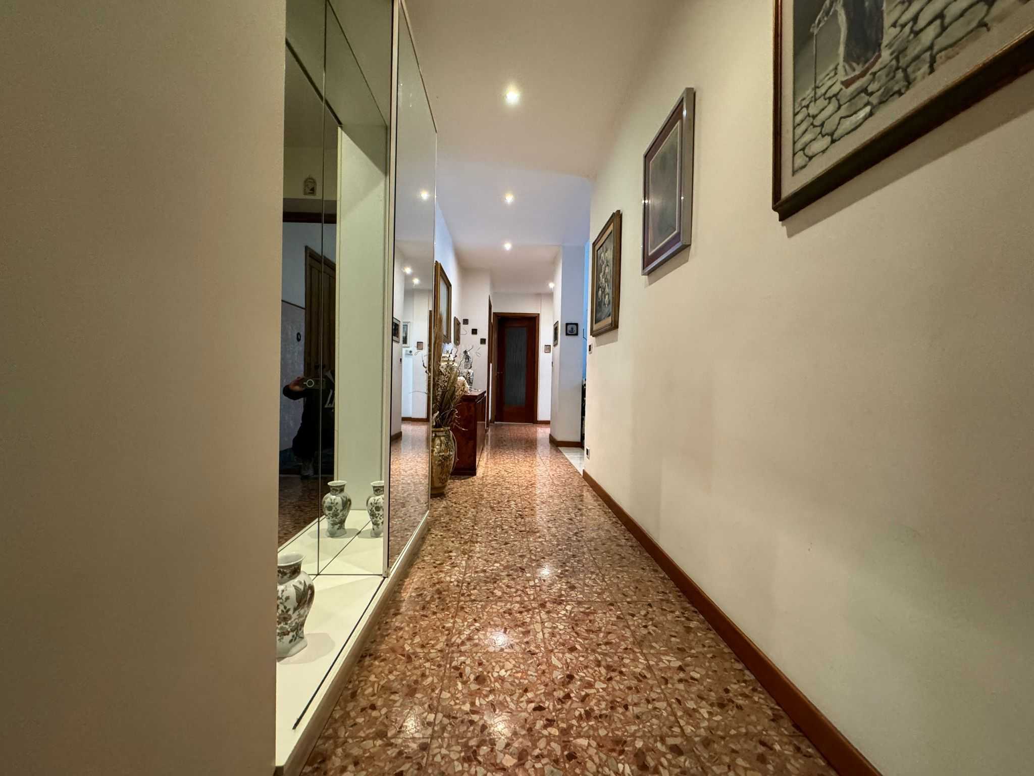 Appartamento in Vendita a Sanremo Corso Felice Cavallotti