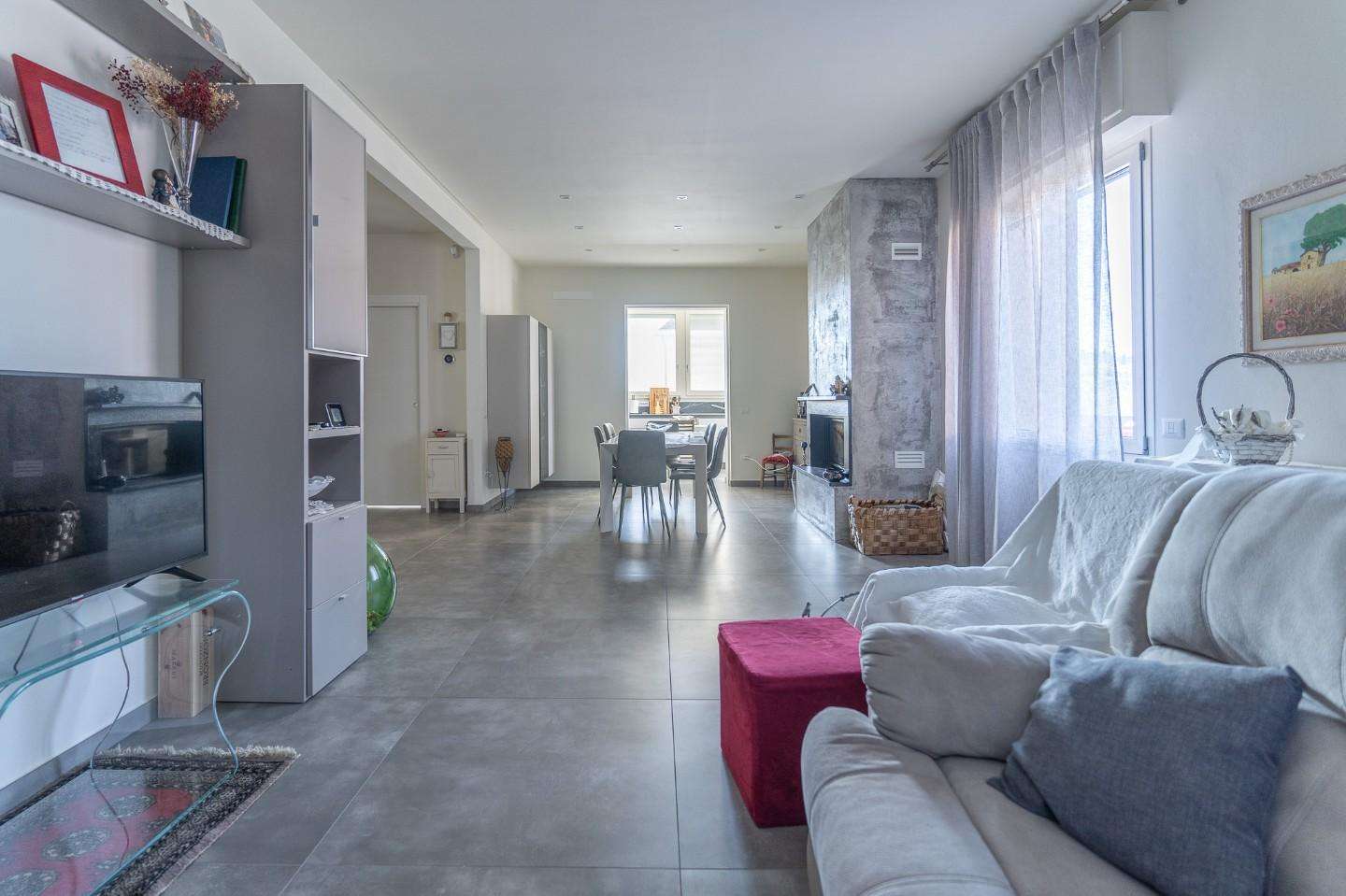Appartamento in Vendita a Certaldo Via Romana, 50052