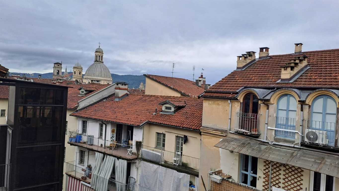 Appartamento in Vendita a Torino Via Sant'Agostino