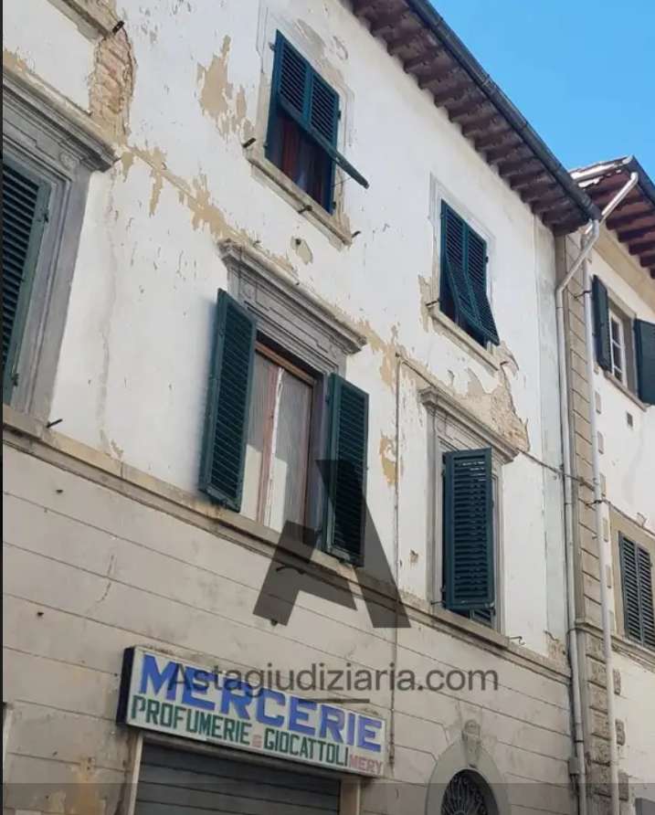 Appartamento in Vendita a Santa Croce sull'Arno Corso Giuseppe Mazzini, 35