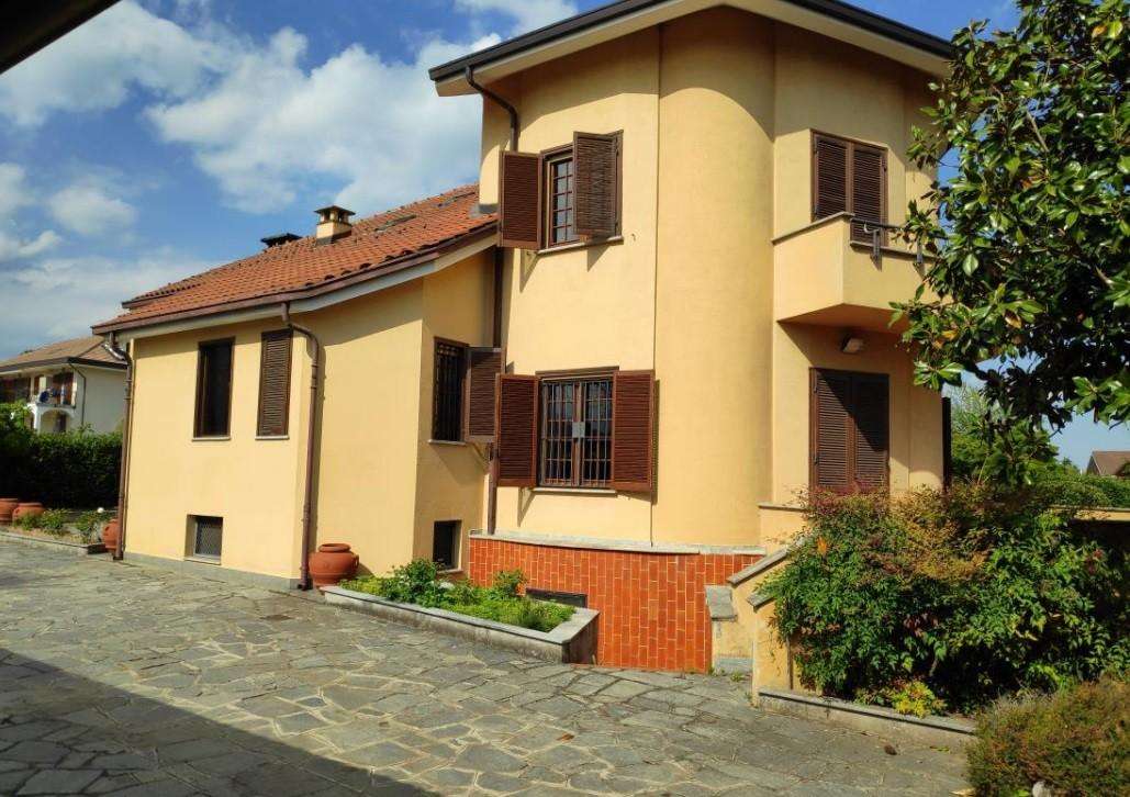 Villa in Vendita a San Gillio Via Alpignano, 222