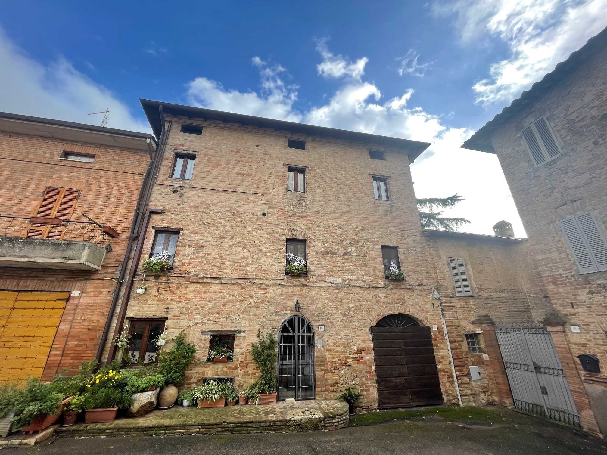 Appartamento in Vendita a Perugia Piazza della liberazione
