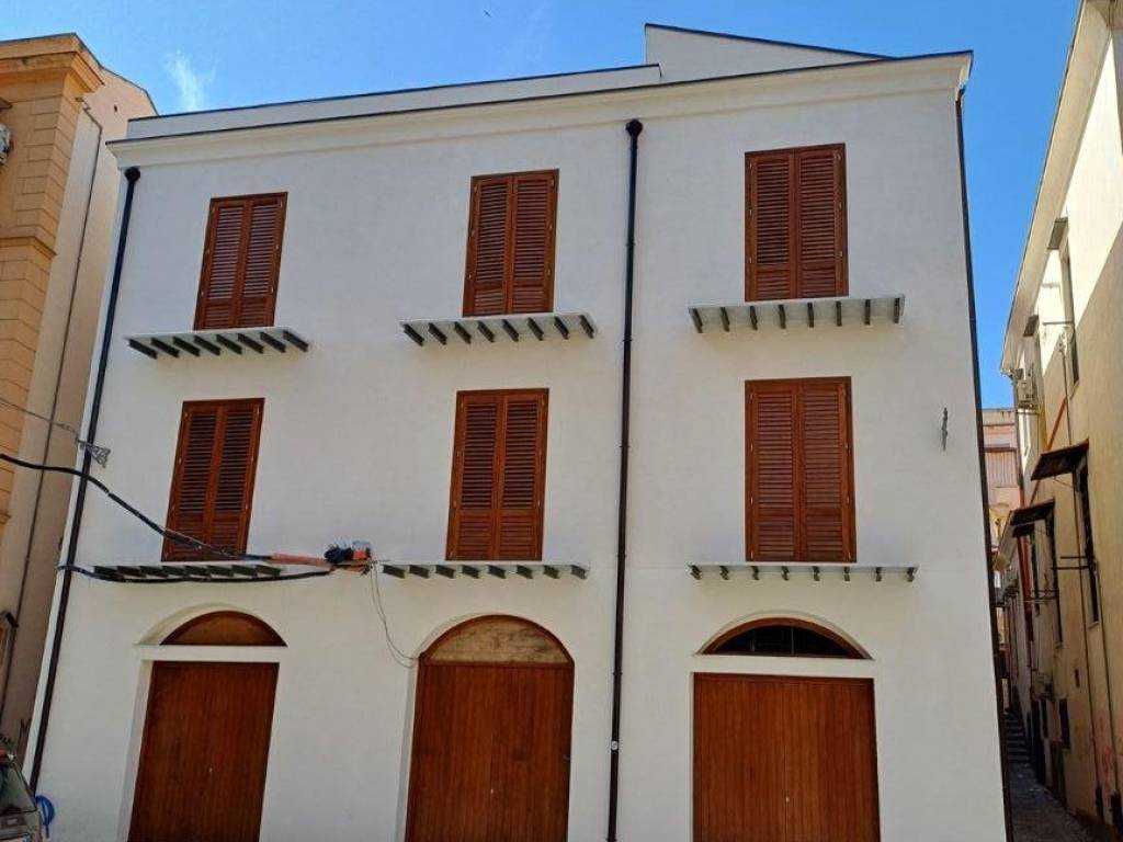 Appartamento in Vendita a Palermo VIA PORTA DI CASTRO