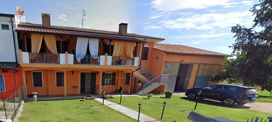 Appartamento in Vendita a Castelnovo Bariano