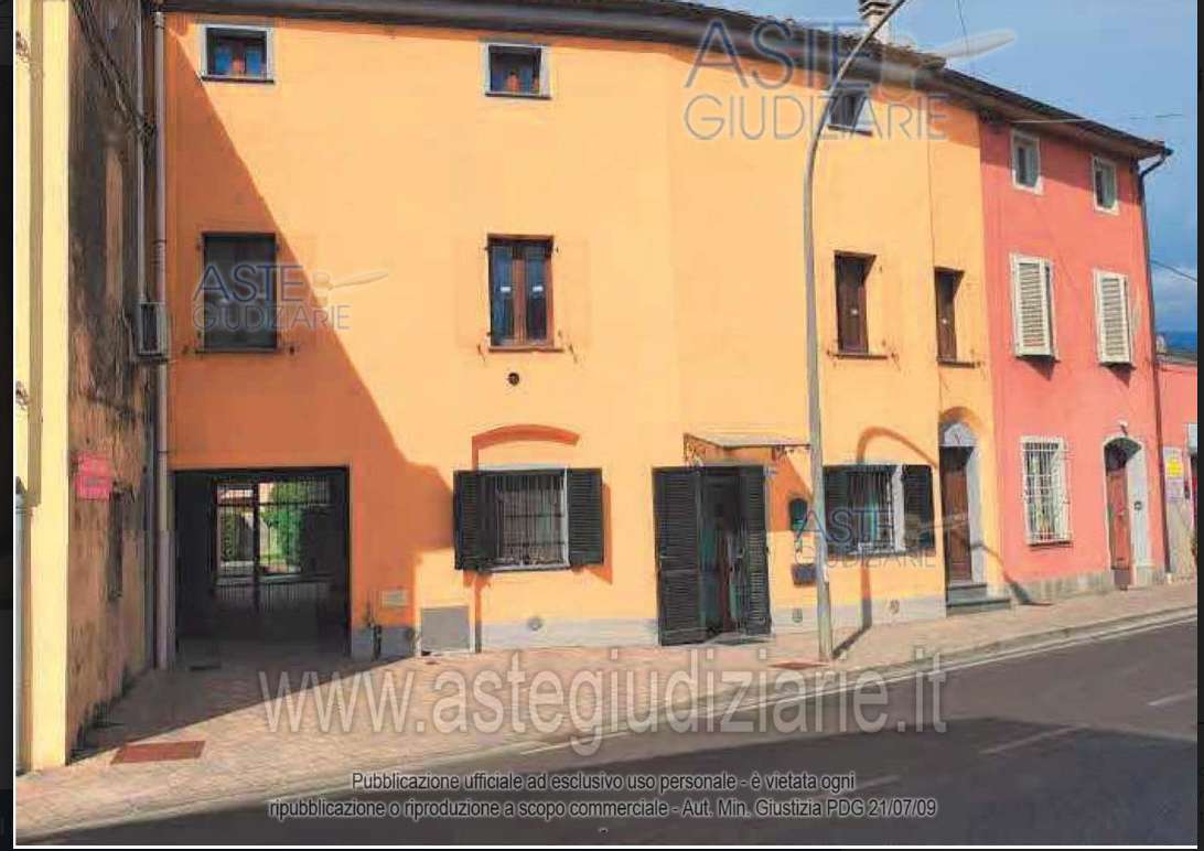 Appartamento in Vendita a San Giuliano Terme Via Provinciale Calcesana, 401