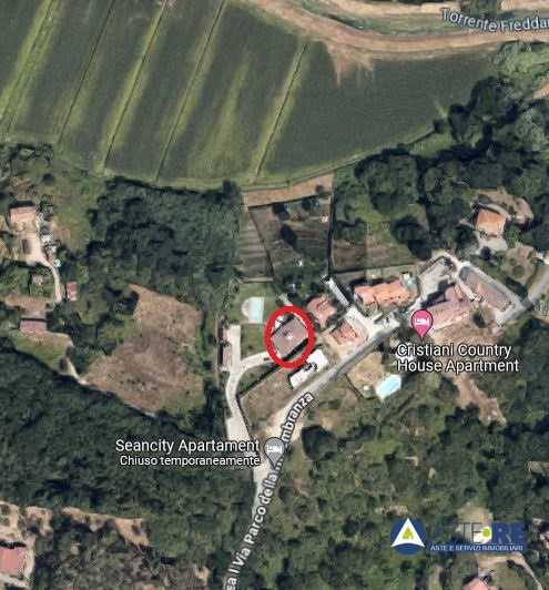 Villa in Vendita a Lucca Fraz. Monte San Quirico Traversa I di Via Parco Rimembranza