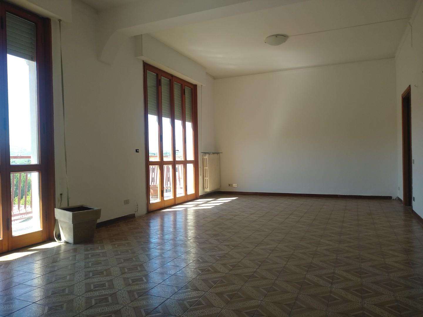 Appartamento in Vendita a Castelfiorentino Piazza Antonio Gramsci, 50051