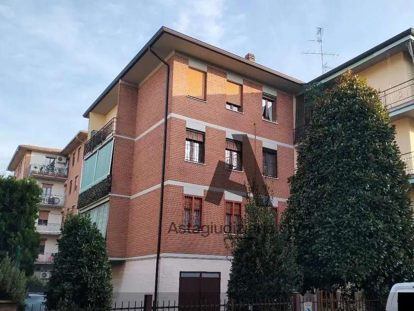 Appartamento in Vendita a Modena Via Rieti, 3