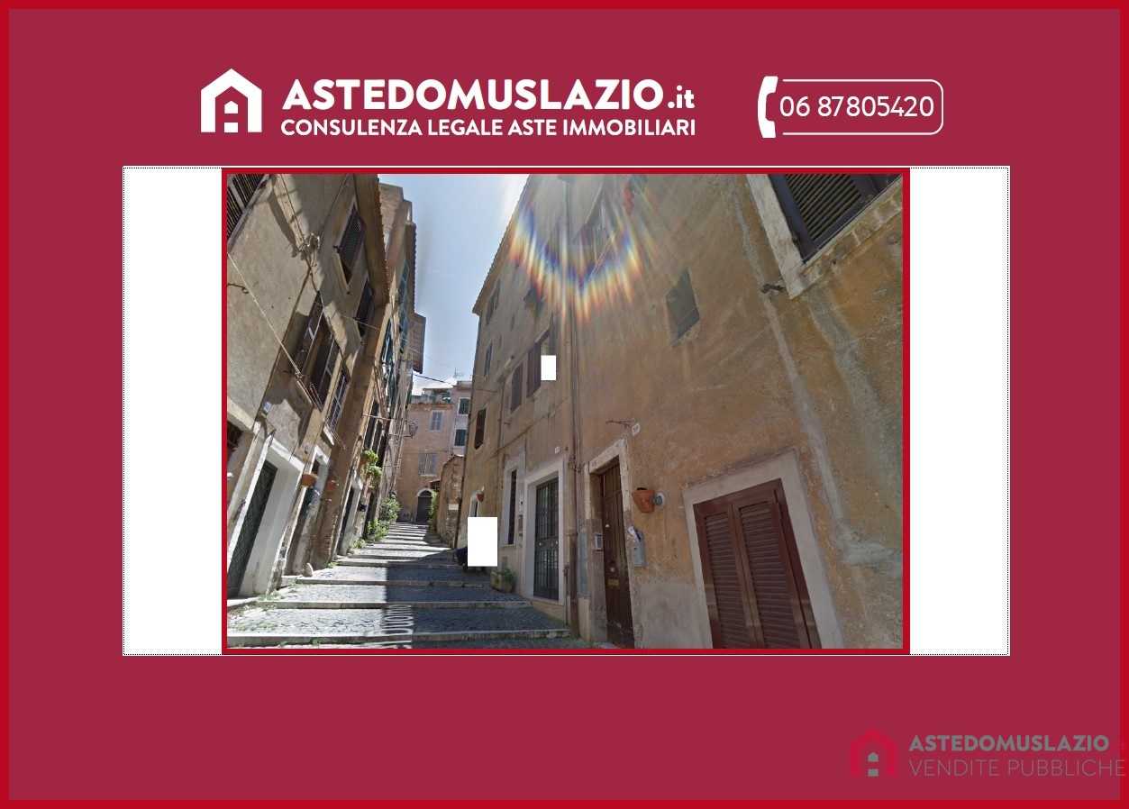 Appartamento in Vendita a Tivoli Via del Duomo