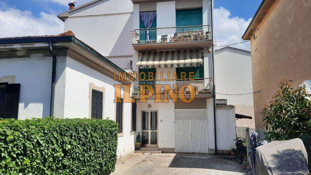 Appartamento in Vendita a Calcinaia Via Tosco Romagnola, 144