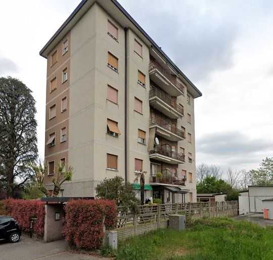 Appartamento in Vendita a Seregno Via Asti