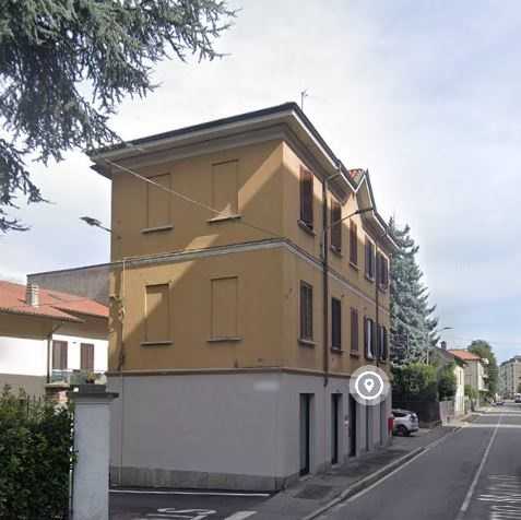 Appartamento in Vendita a Mariano Comense Via Francesco Baracca