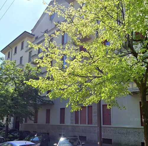 Appartamento in Vendita a Milano via Canaletto