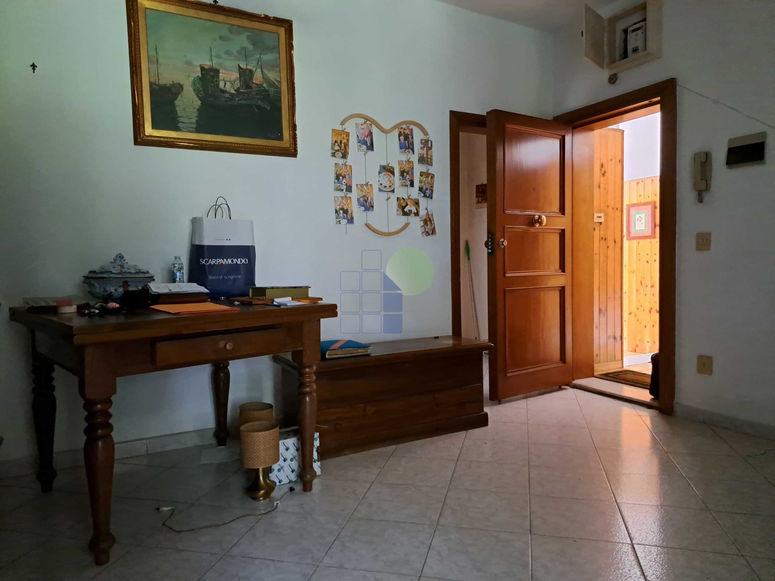 Appartamento in Vendita a Livorno Via di Montenero