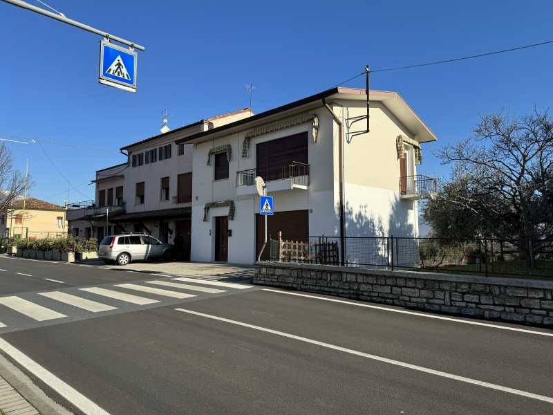 Casa Bi - Trifamiliare in Vendita a Vittorio Veneto Carpesica