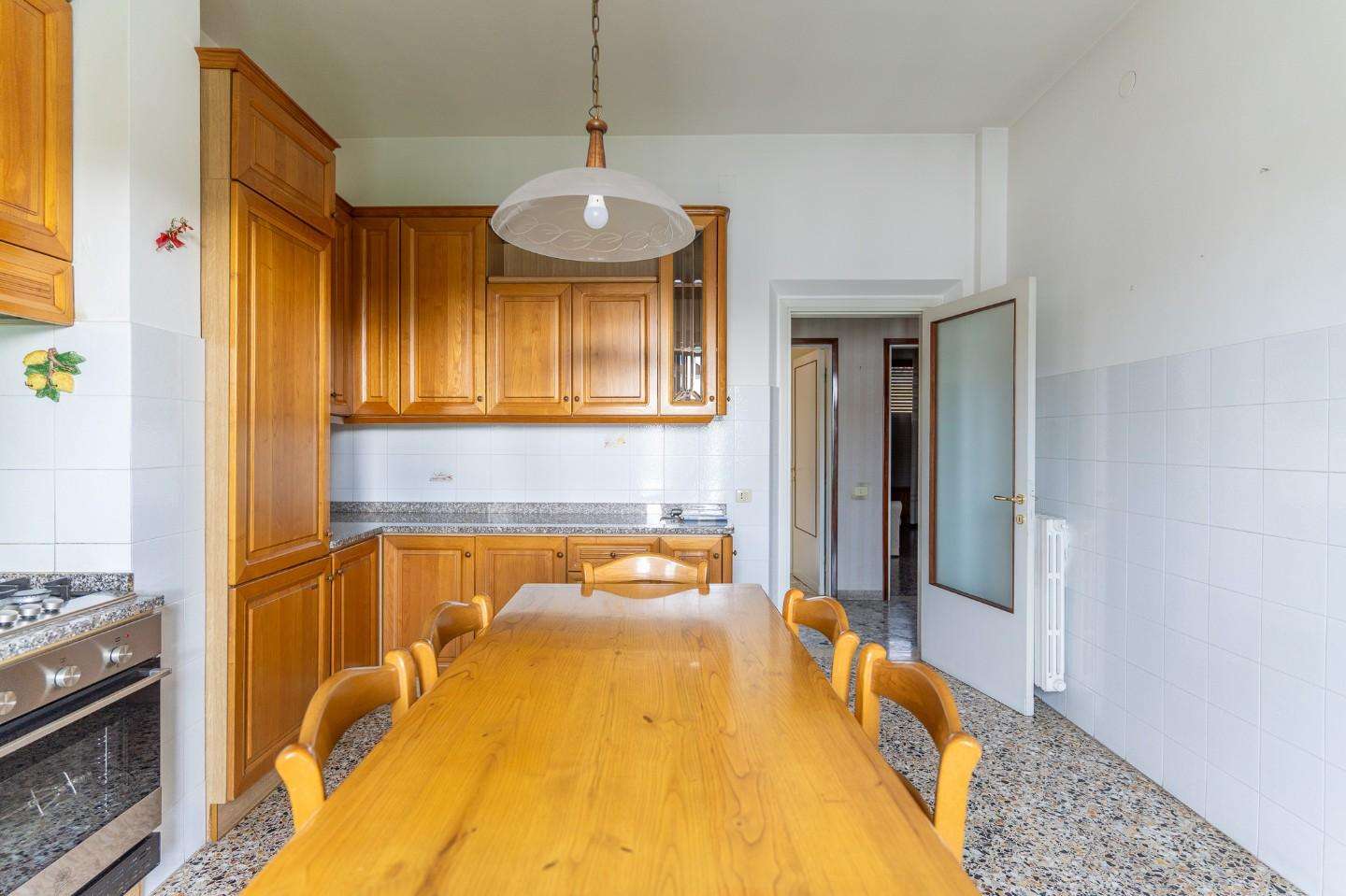 Appartamento in Vendita a Empoli Via della Repubblica, 50053
