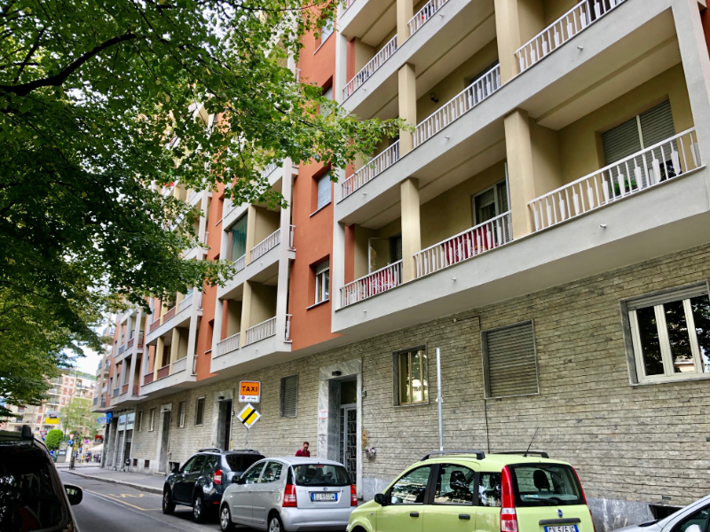 Appartamento in Vendita a Torino Via Tirreno 135