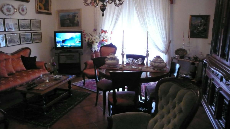 Appartamento in Vendita a Carrara Via Bonascola