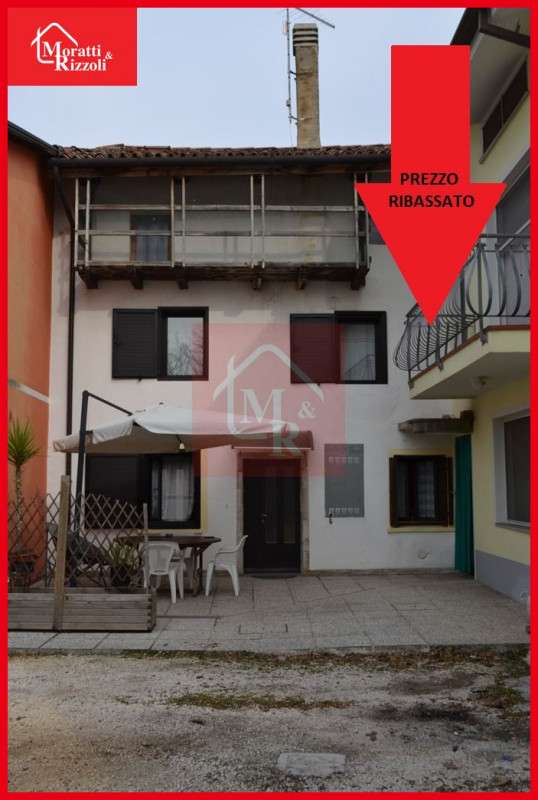 Casa Bi - Trifamiliare in Vendita a Pozzuolo del Friuli Carpeneto