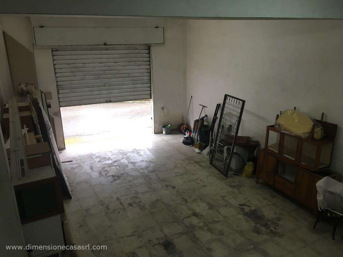 Box - Garage - Posto Auto in Affitto a San Cataldo
