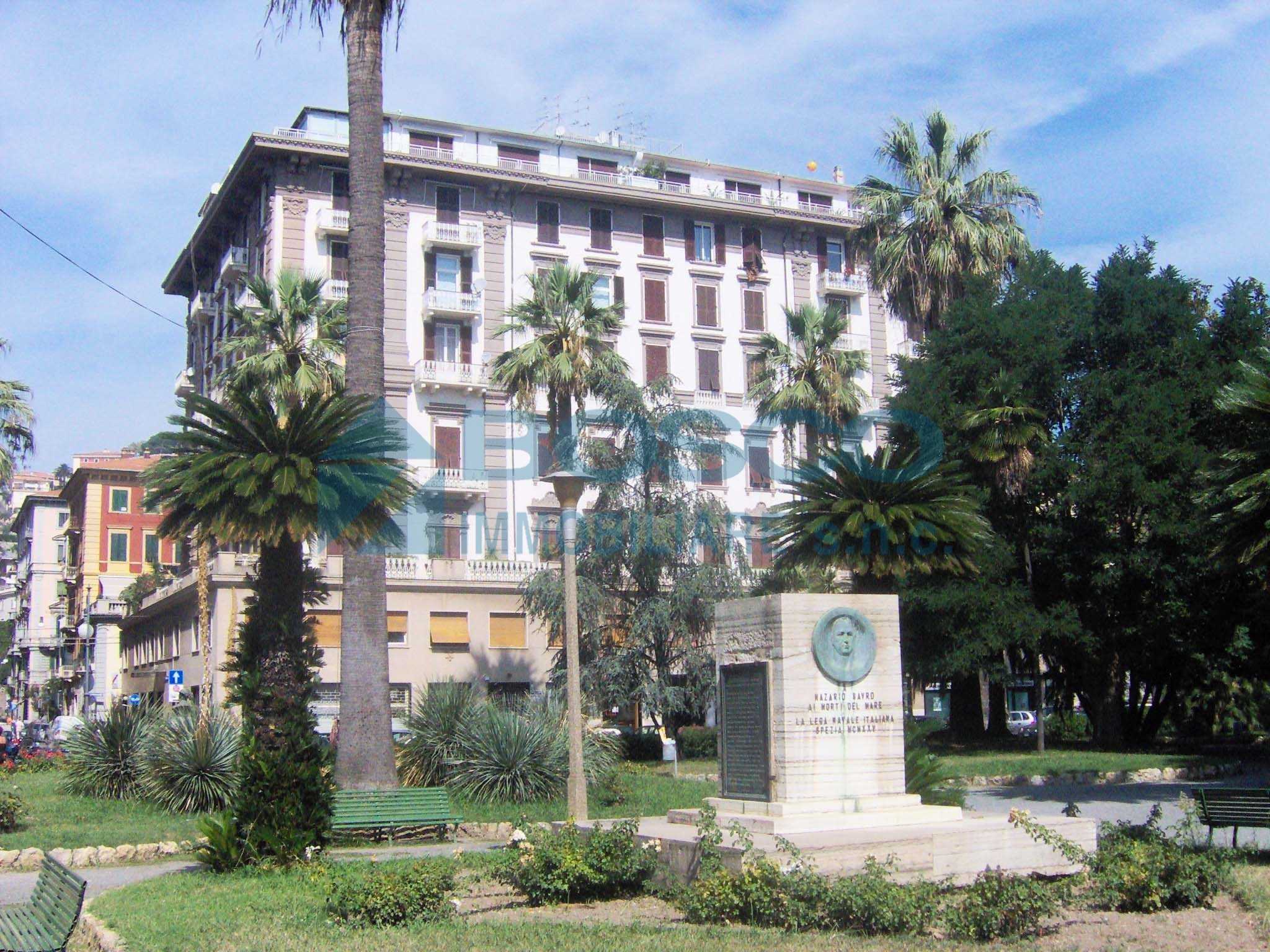 Appartamento in Vendita a La Spezia Viale Mazzini