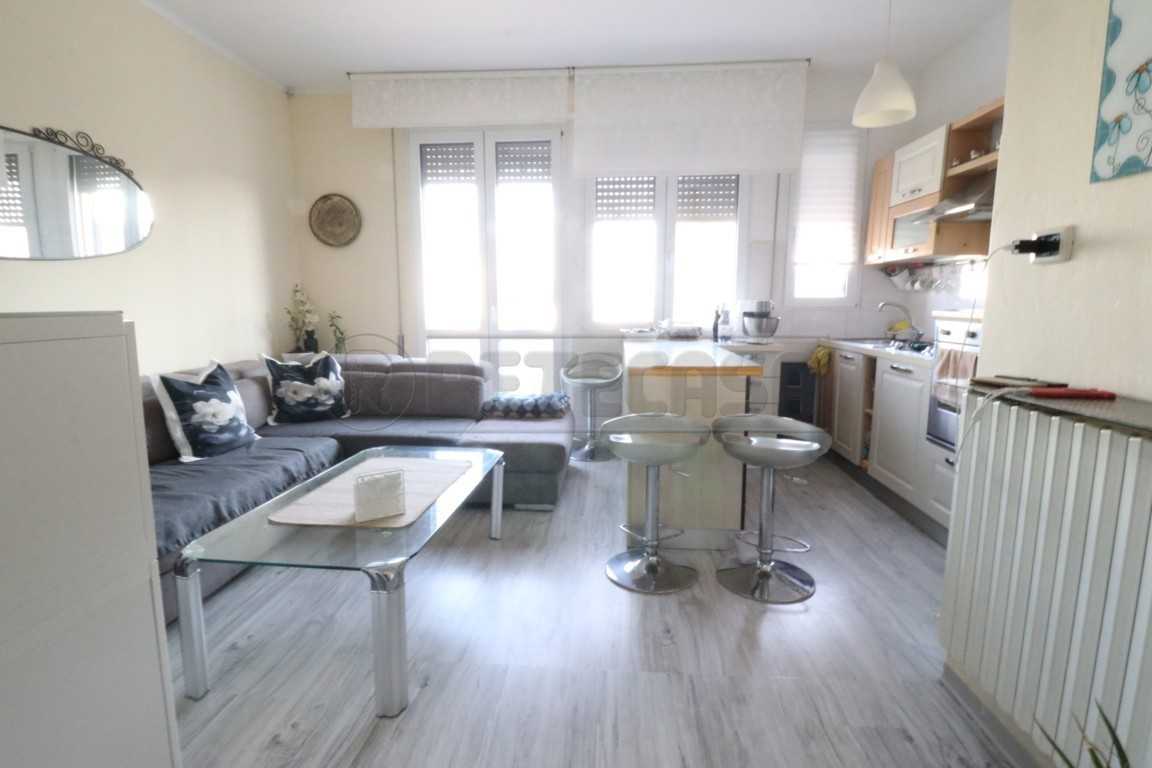 Appartamento in Vendita a Bondeno Via Centrale