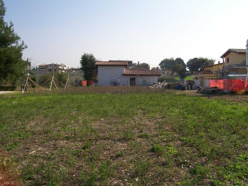 Terreno edificabile in Vendita a Cepagatti Via Santa Cresimata