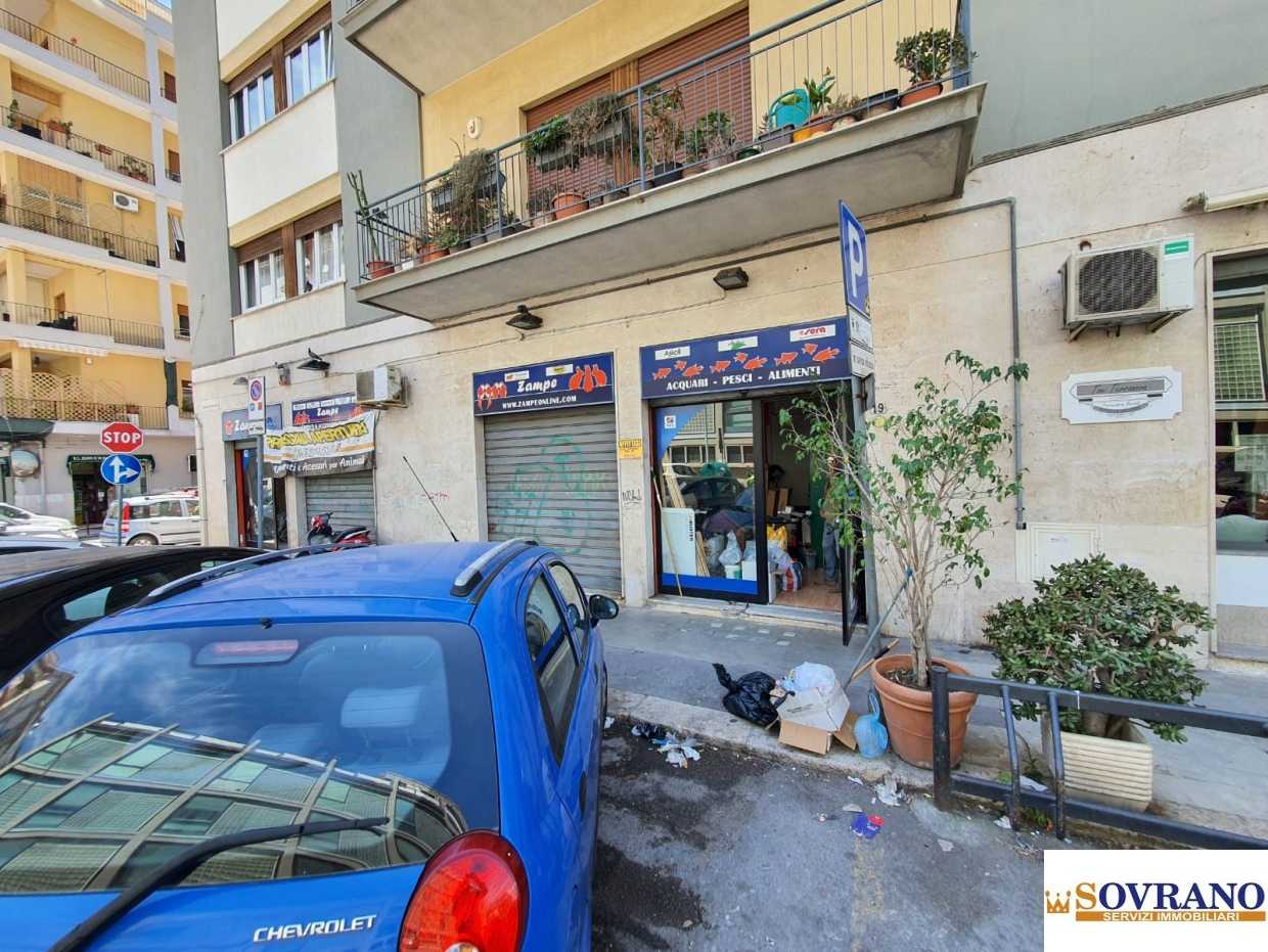 Locale commerciale in Affitto a Palermo Via Giovanni Agostino De Cosmi
