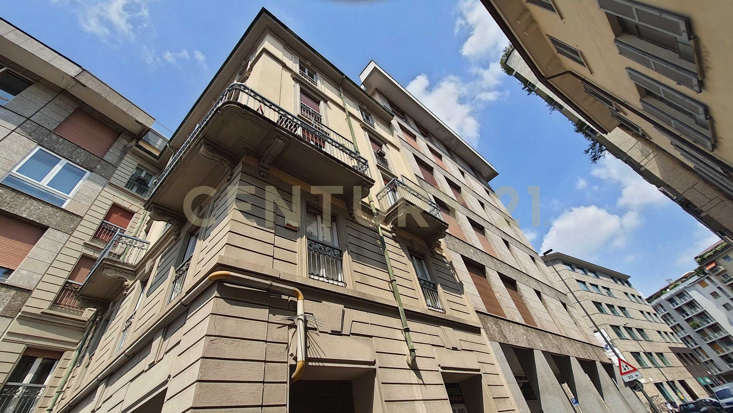 Appartamento in Affitto a Milano Via della Chiusa