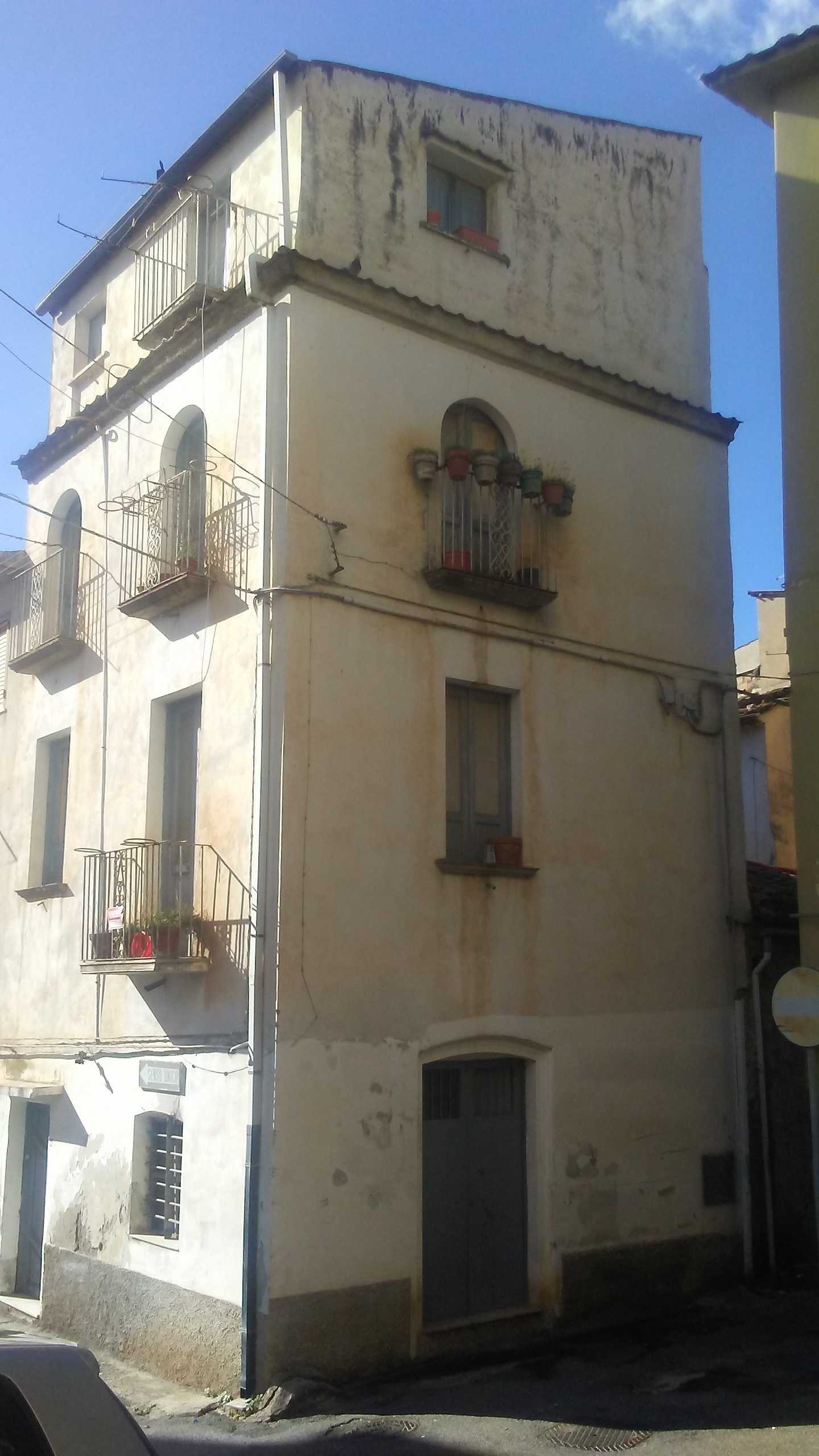 Porzione di casa in Vendita a Lamezia Terme Via Giacomo Matteotti
