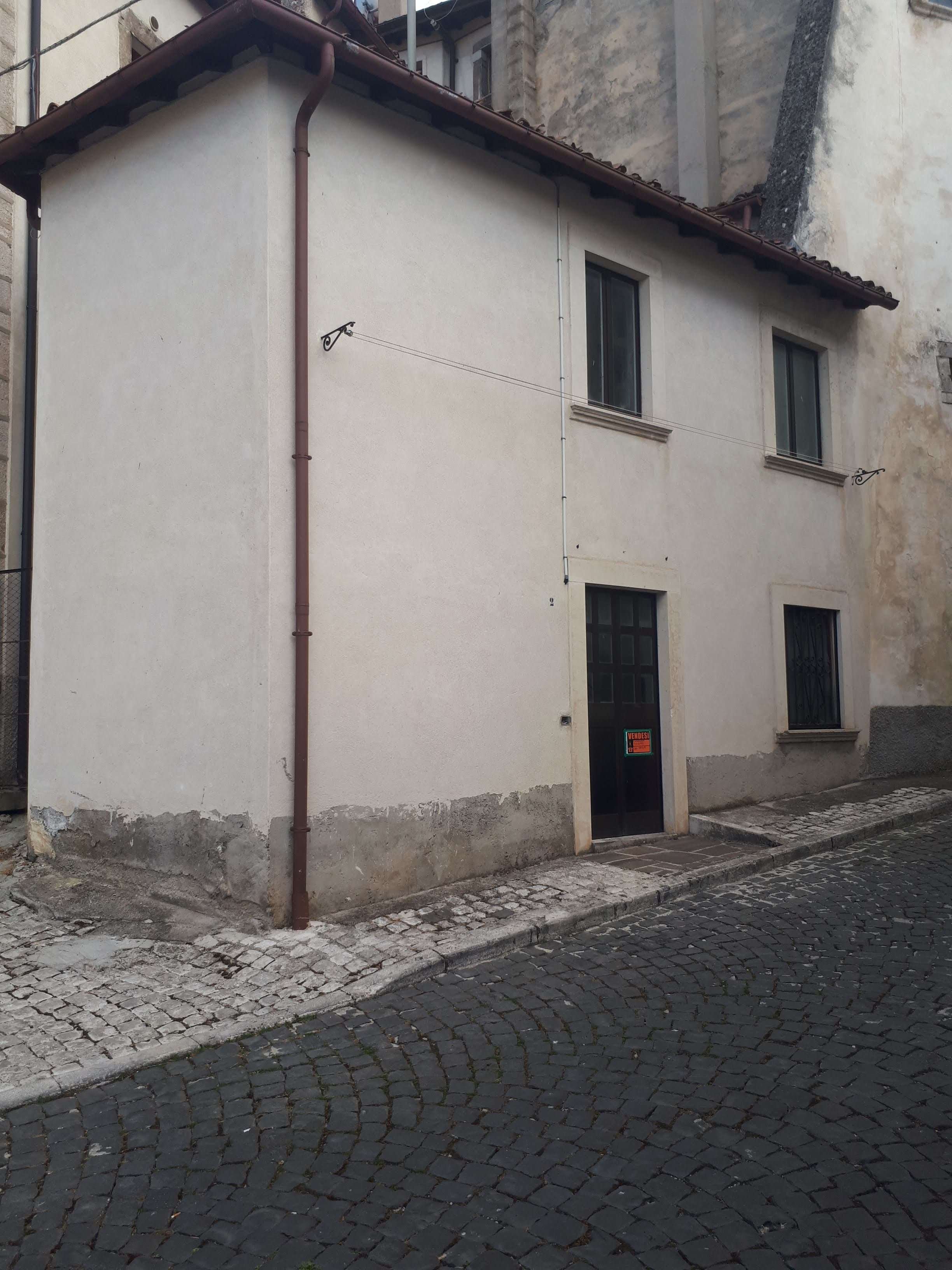 Casa indipendente in Vendita a Pescocostanzo Via Vallone Tommaso D 'amata, 2