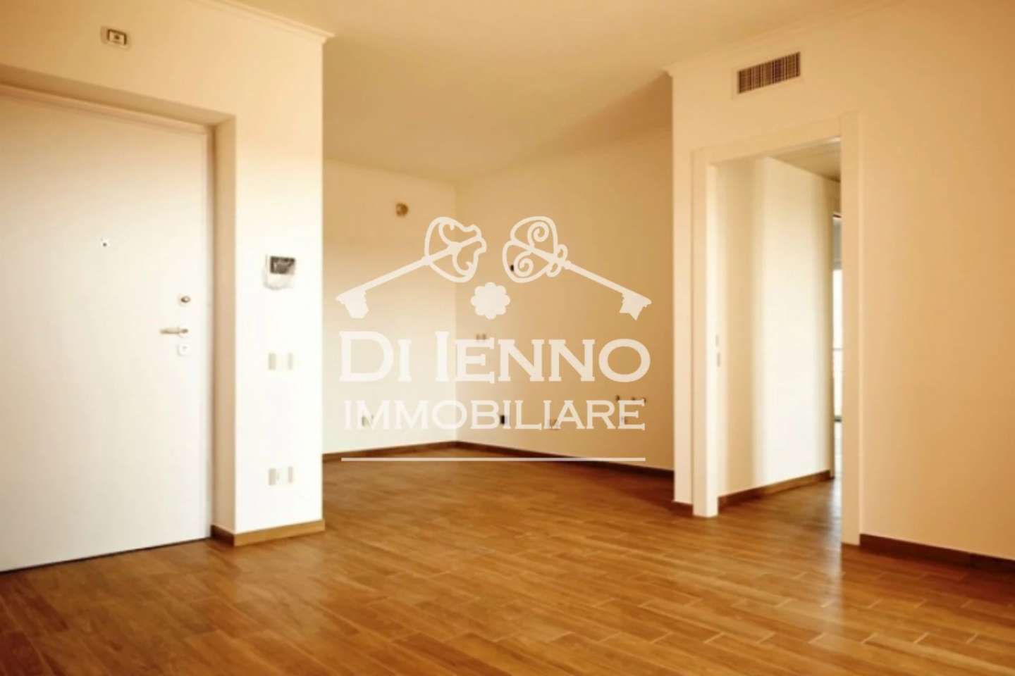 Appartamento in Vendita a Roma Via Monte Del Marmo