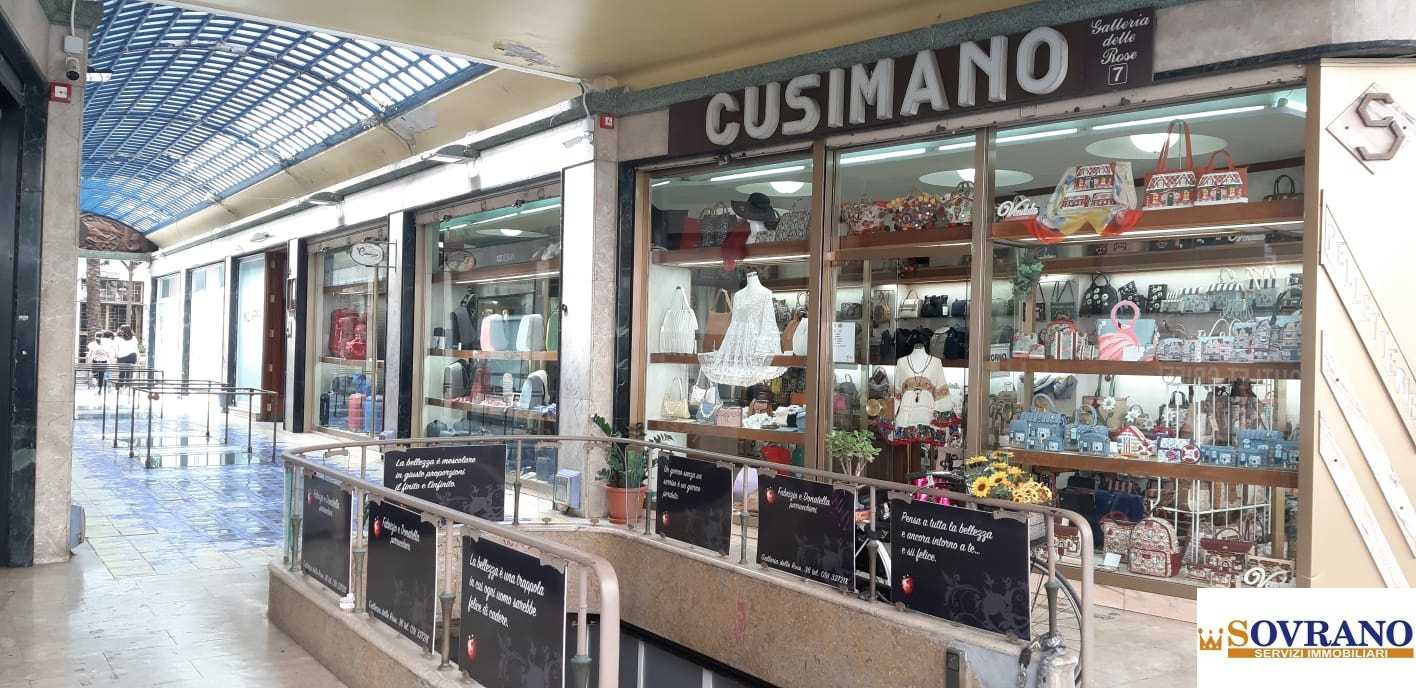 Locale commerciale in Affitto a Palermo Piazzale Ungheria