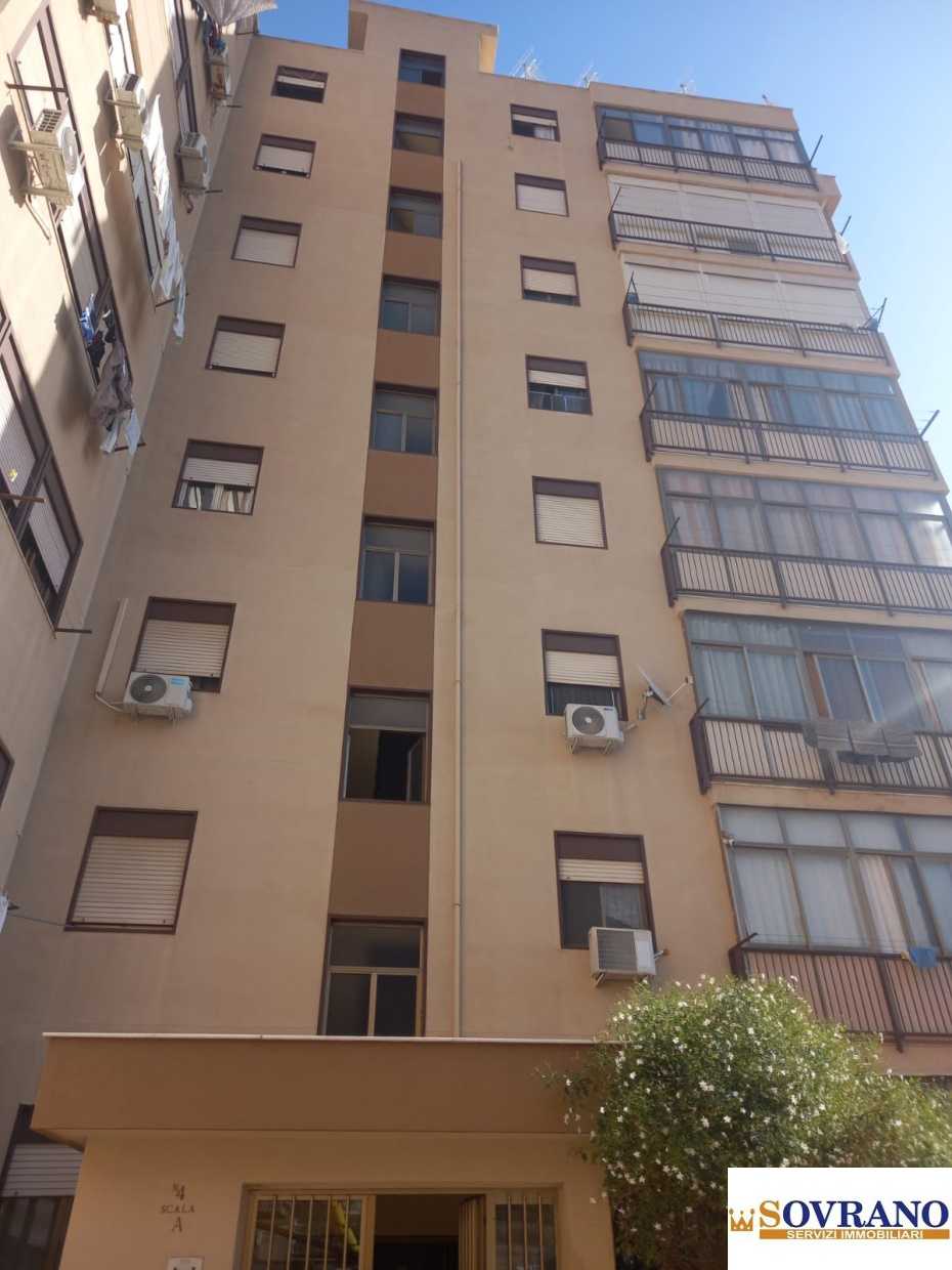 Appartamento in Vendita a Palermo Via Carlo Lorenzini Collodi