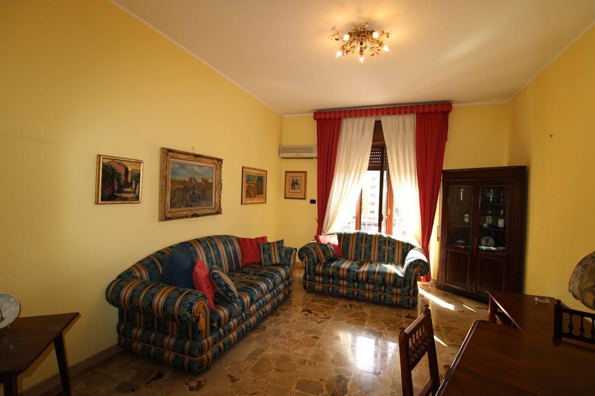 Appartamento in Affitto a Catania