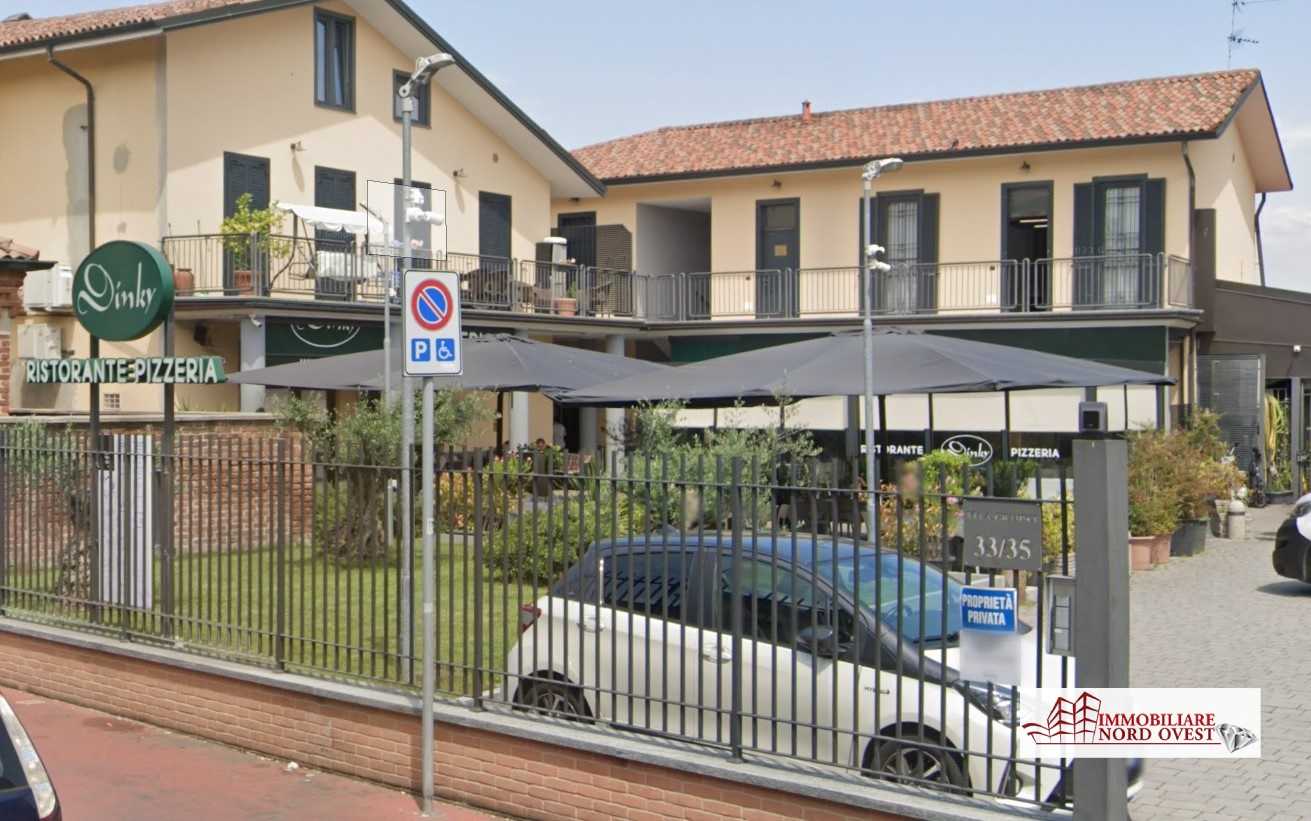 Locale commerciale in Affitto a Settimo Milanese via Gramsci